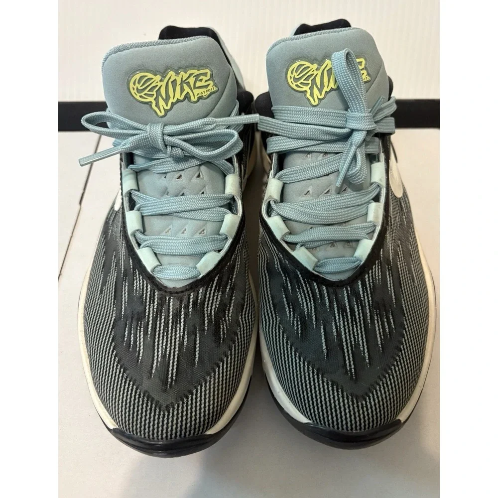 Nike Women's Air Zoom G.T. Cut 2 